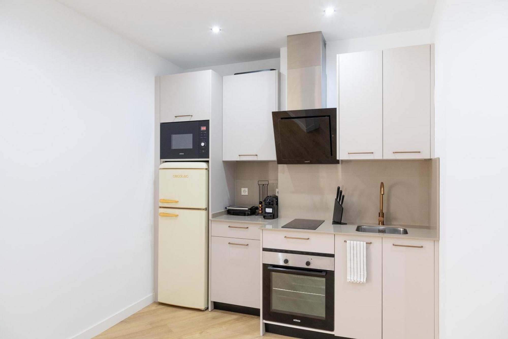 Excelente Apartamento Familiar Madrid Centro Eksteriør billede